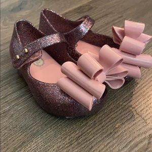 Mini Melissa toddler shoe size 5